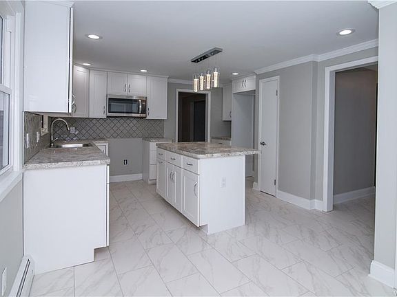 5th image of 338 Cottonwood Dr