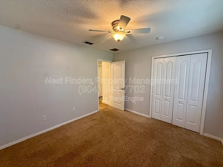 13658 Kayak Ct — Photo 26
