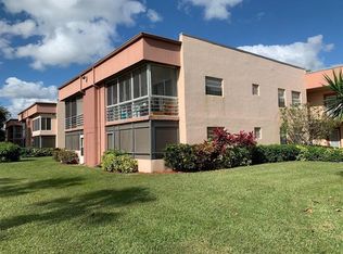 82 Normandy Ln #B, Delray Beach, FL 33484