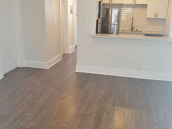 4th image of 2705 E 10th St #0