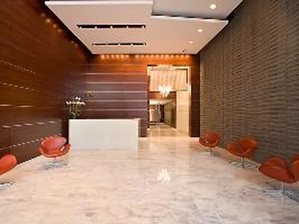 350 West 42nd Street 26I image 4 of 5