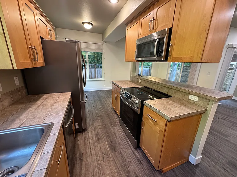 11429 SE 171st Pl — Photo 16