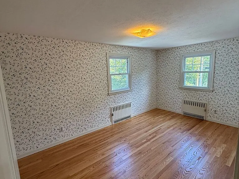101 Brunswick Ave — Photo 14