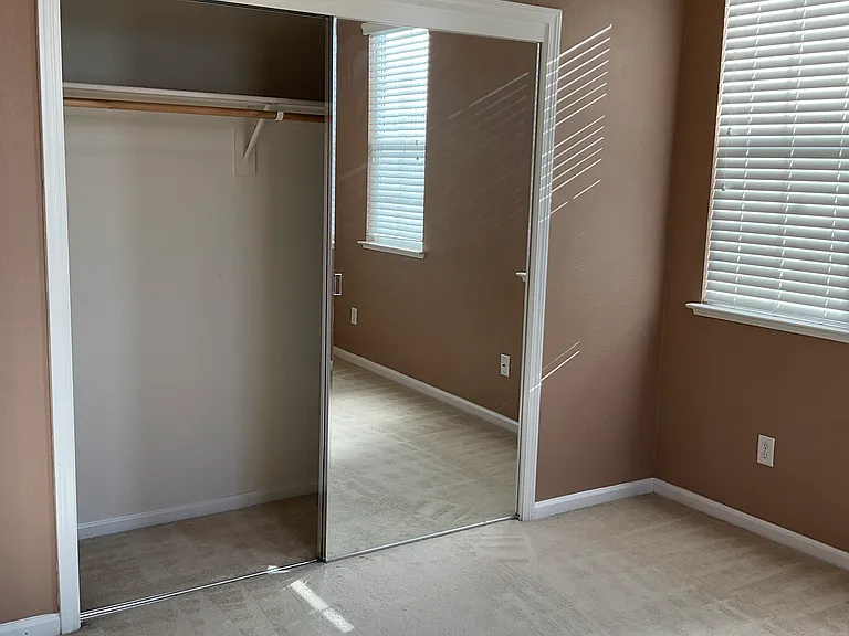 1022 Freedom Dr — Photo 29