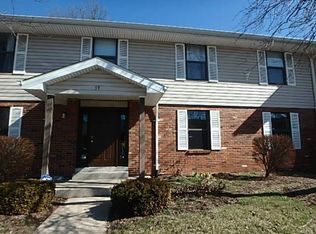 2044 New Sun Dr, Florissant, MO 63031