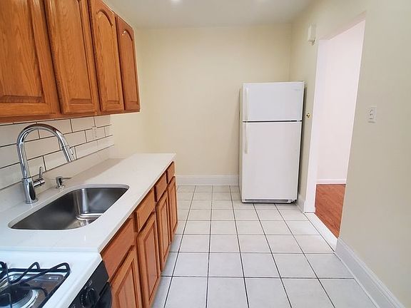 2nd image of 30-43 34th St #2F