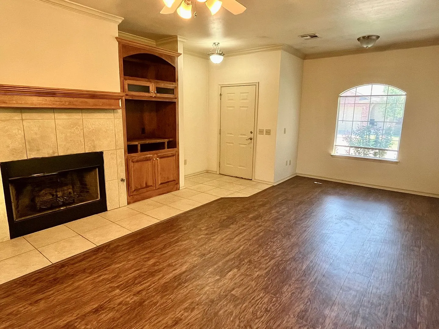Cozy 3 Bed 2 Bath In Edmond — Photo 3