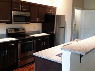 5404 Harmony Mls W, Cohoes, NY 12047