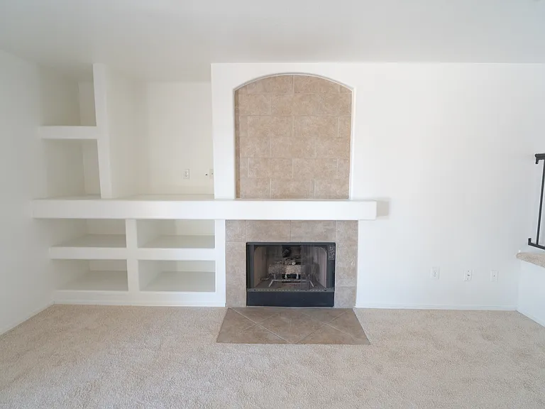 1492 N Saddle St — Photo 5