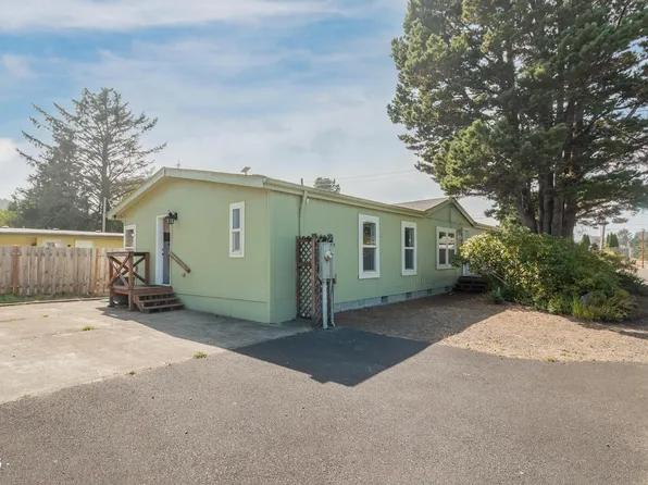 2016 SE 8th St, Lincoln City, OR 97367