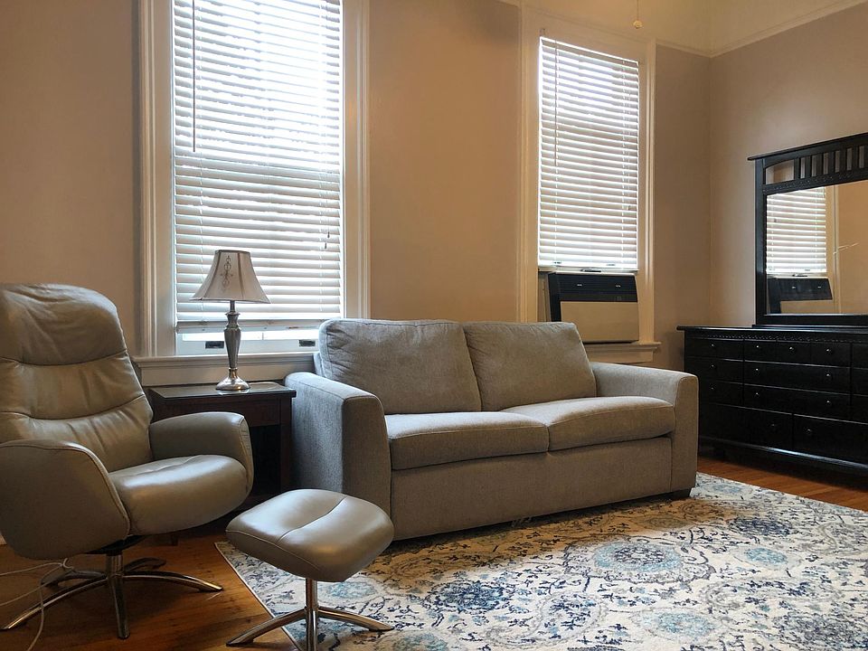 1st image of 4514 Prytania St APT 8A