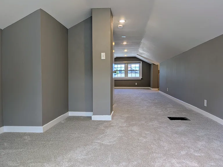 7911 N Woolsey Ave — Photo 31