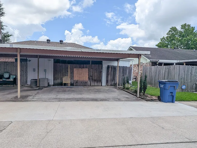 6255 Bedford Dr — Photo 15