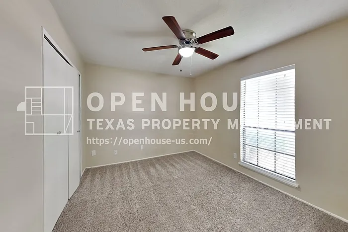1641 Cumberland Trl — Photo 13