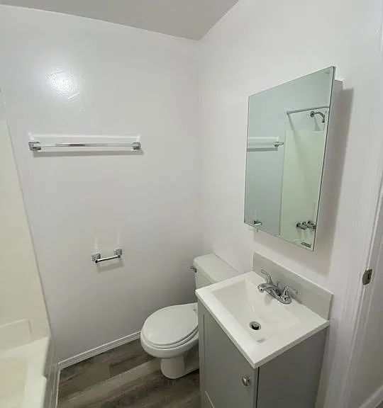 26 Westminister Ct #14 — Photo 9