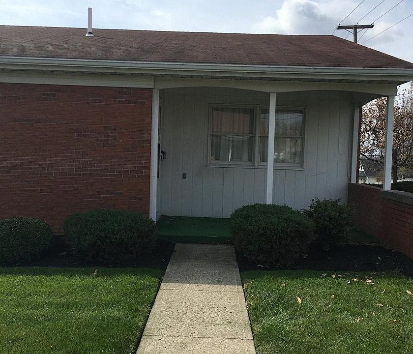 1st image of 224 E St S Unit 8