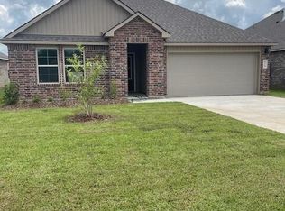 1715 Saddle Back Rdg, New Iberia, LA 70560
