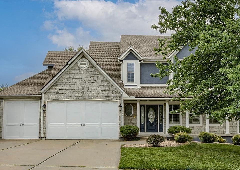 1st image of 917 Paw Paw Ln