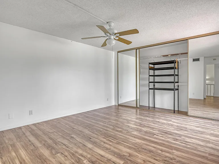 6335 Red Pine Ln #A — Photo 17