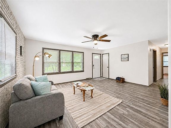 2nd image of 4202 N Bellefontaine Ave