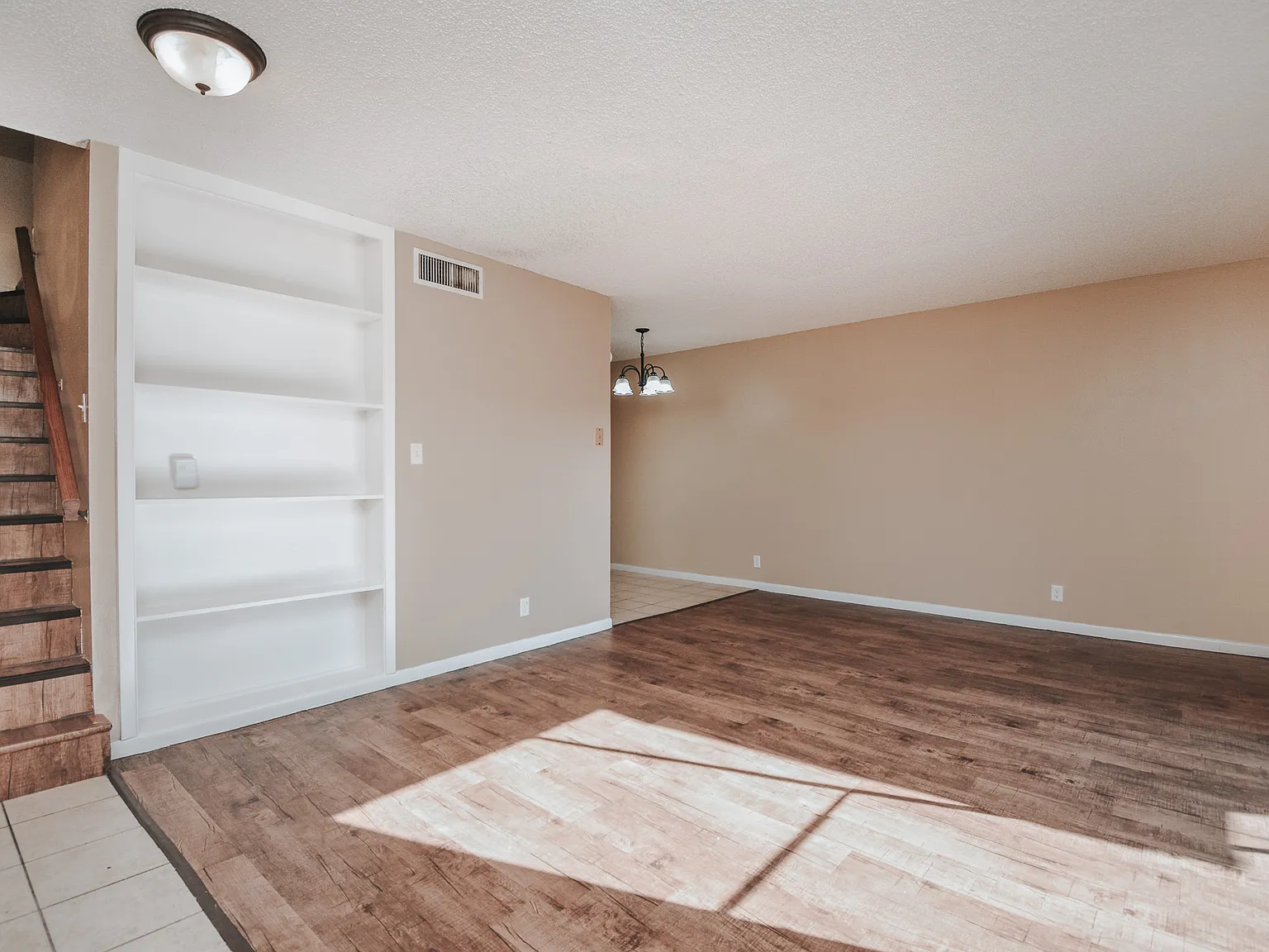 1810 Rosemary Fourplex - Apt A — Photo 2