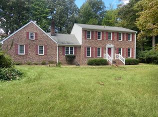 107 Saxon Rd, Williamsburg, VA 23185