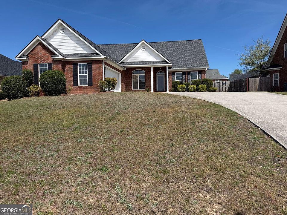 1st image of 4325 Regans Ln