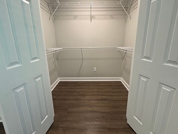 4th image of 8 Carlock St