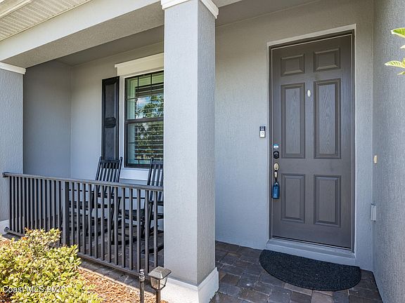 5th image of 7327 Bluemink Ln