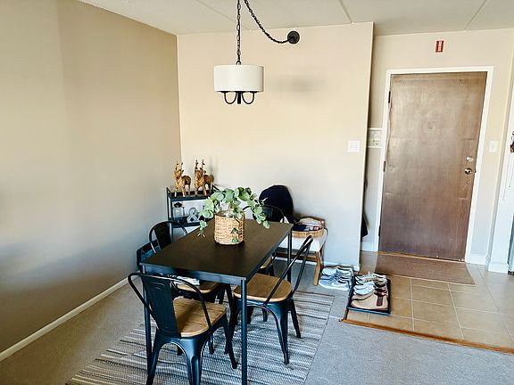 4th image of 5125 Blodgett Ave APT 213