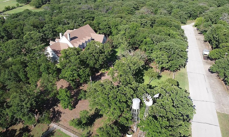 1st image of 4035 Aspen Ln