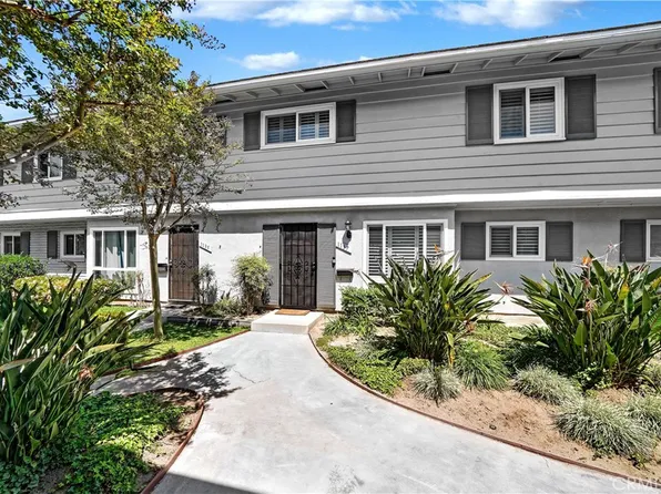 1137 E 1st St, Tustin, CA 92780