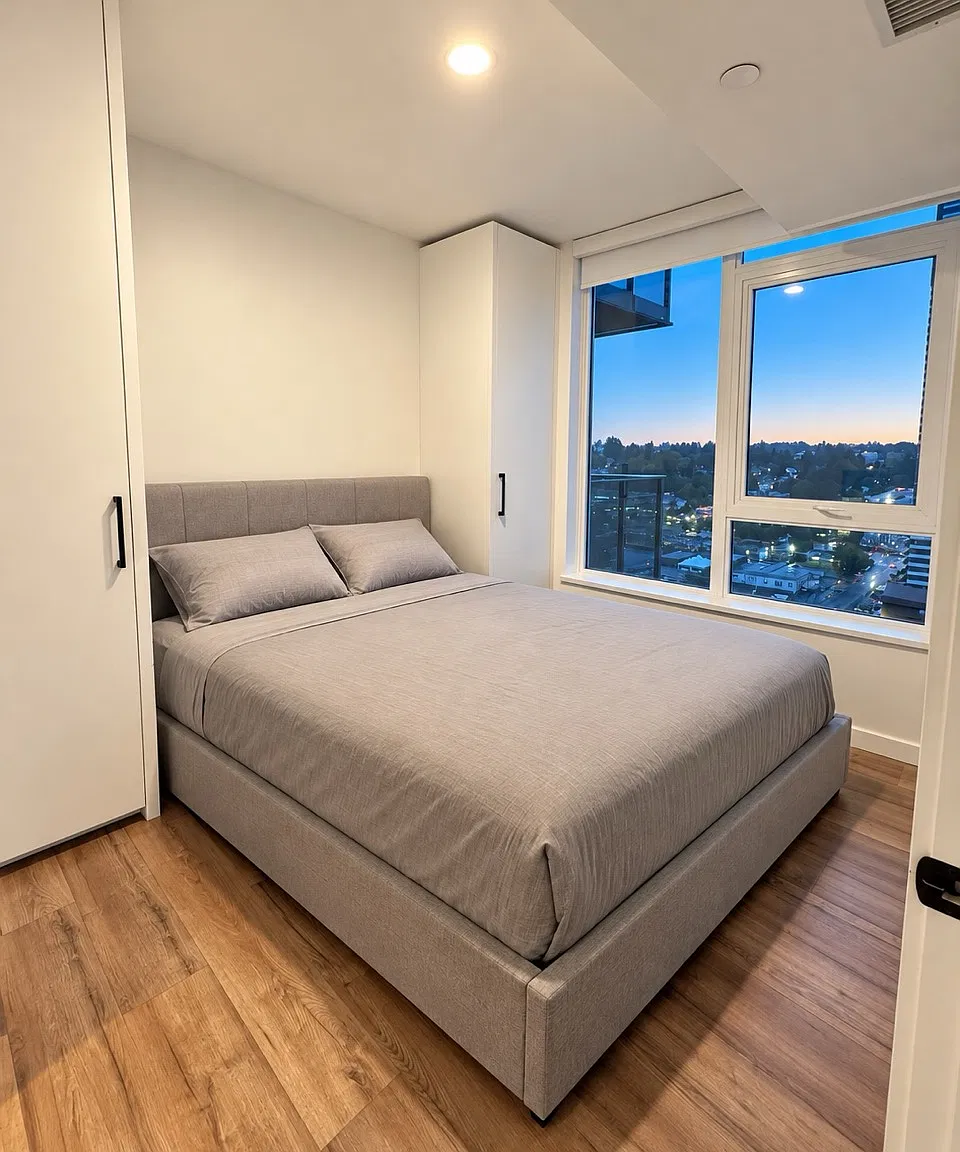2 bed, 900 sqft, $2,500 — Photo 4