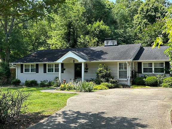 2nd image of 768 Montford Dr