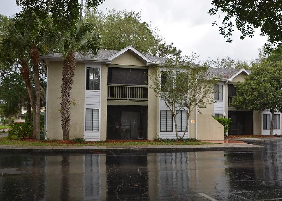 3570 Sable Palm Ln #K