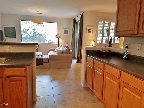 4th image of 2931 N 115th Dr
