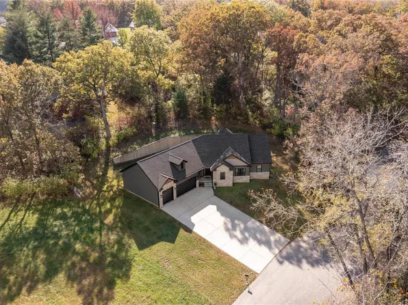 10398 Cypress Ct, Foristell, MO 63348