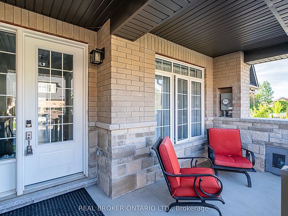 2nd image of 6 Howard Williams Ct