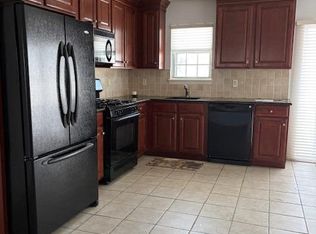 1 Carnaby Close #1000, Freehold, NJ 07728