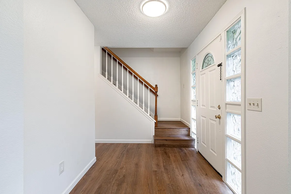 Building Photo - 1026 Cheyenne Meadows Dr