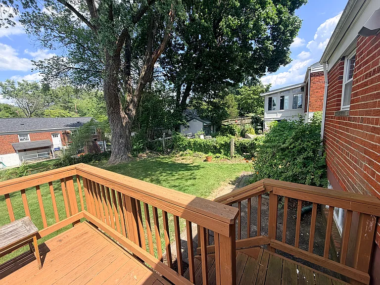4807 Creek Shore Dr — Photo 23