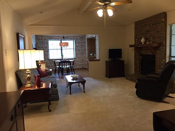 4th image of 2157 Swallow Ln