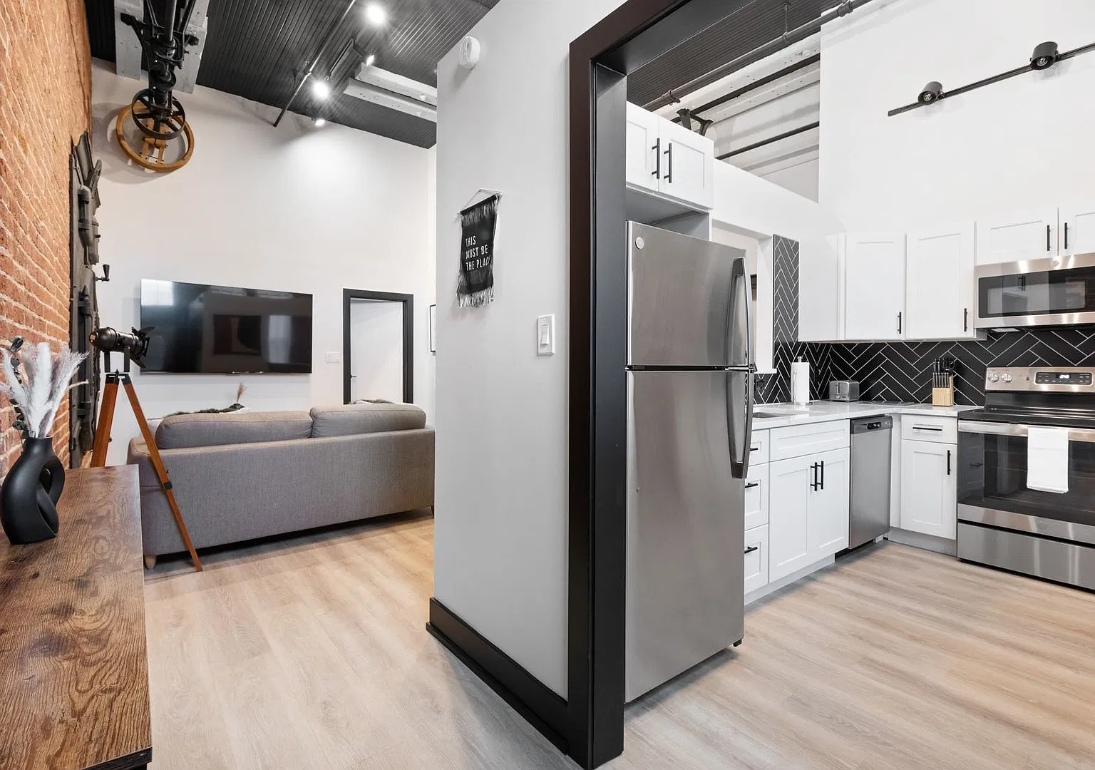 The Lofts on Marion — Photo 4