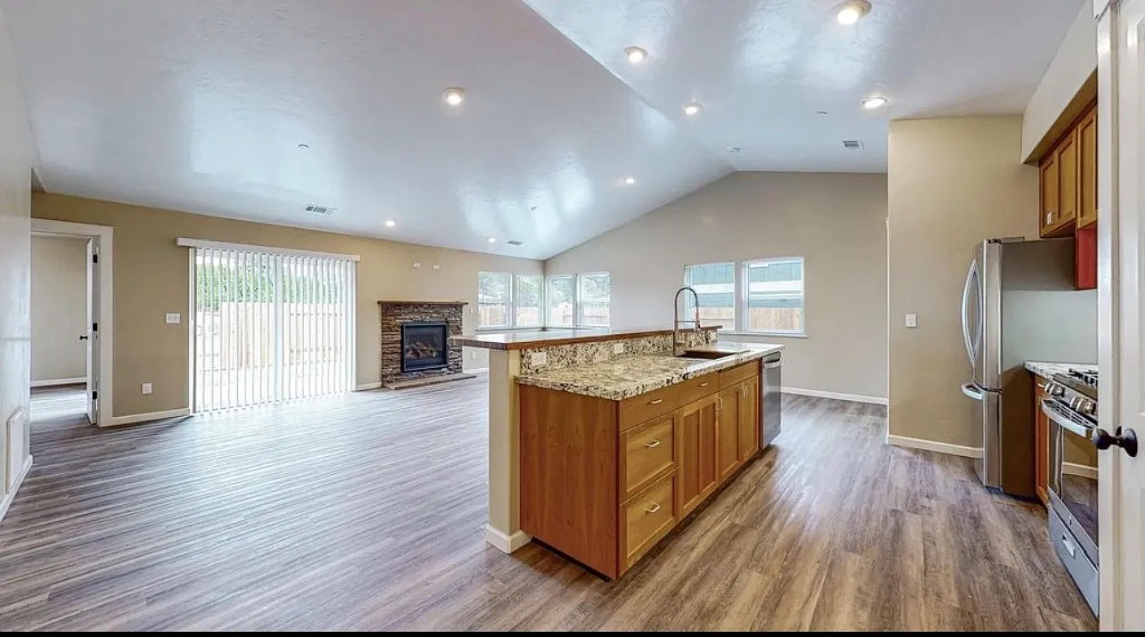 3 bed, 1550 sqft, $2,800 — Photo 3