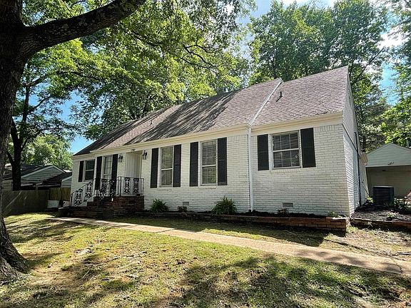 5th image of 1190 Estate Dr
