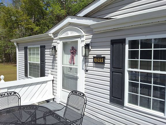 4th image of 4949 Wright Rd