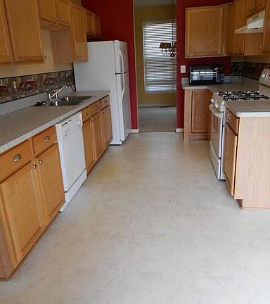 2nd image of 6806 Baldwin Ct