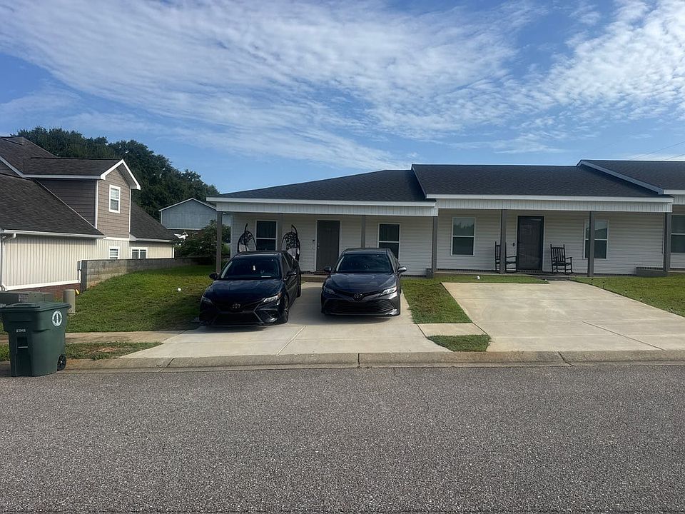1st image of 214 Charleston Dr