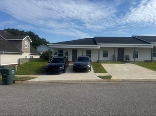 214 Charleston Dr, Enterprise, AL 36330
