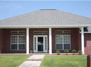 7550 Hayfield Cir, Pensacola, FL 32526
